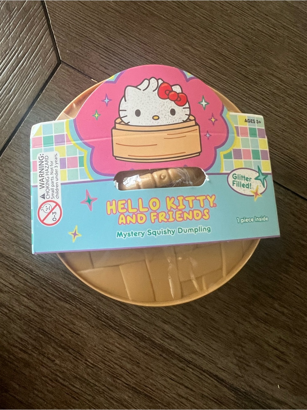 Hello Kitty and Friends Mystery Squishy Dumpling - Glitter Filled